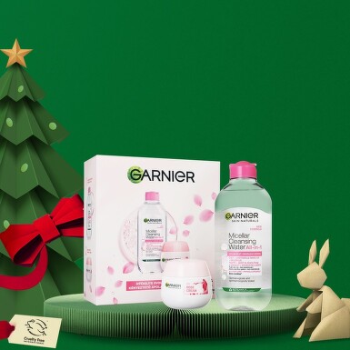 GARNIER Skin Naturals Rose Vánoční balíček 2022