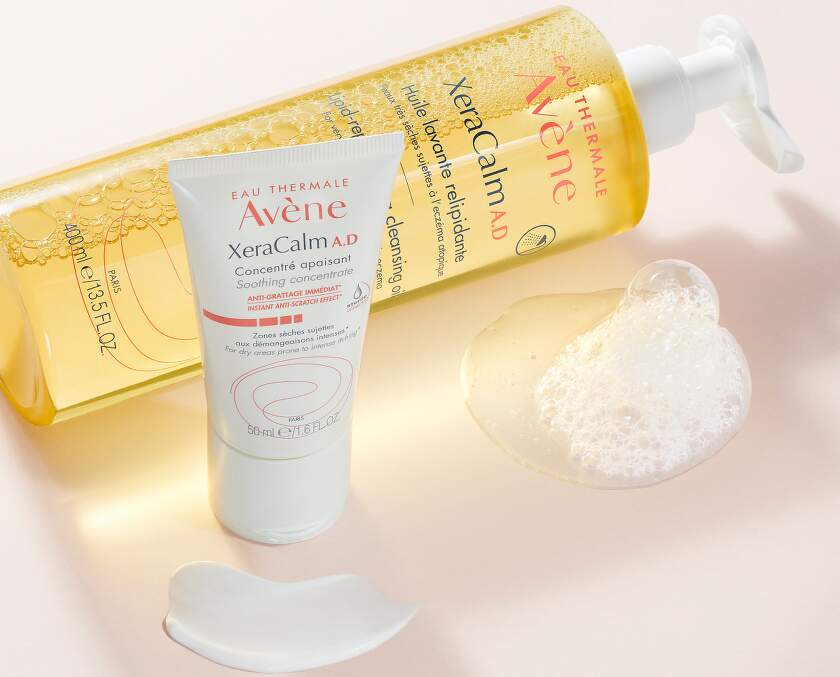 avene_xeracalm_lAVENE XeraCalm zklidňující koncentrovaná péče je produkt navržený tak, aby poskytl rychlou úlevu od svědění a podráždění pokožky. Tato vysoce účinná péče využívá přírodní složky k uklidnění a zklidnění citlivé pokožky.